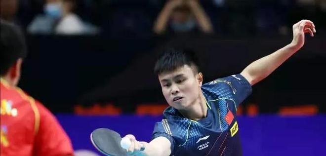 场上发挥最 场上发挥最