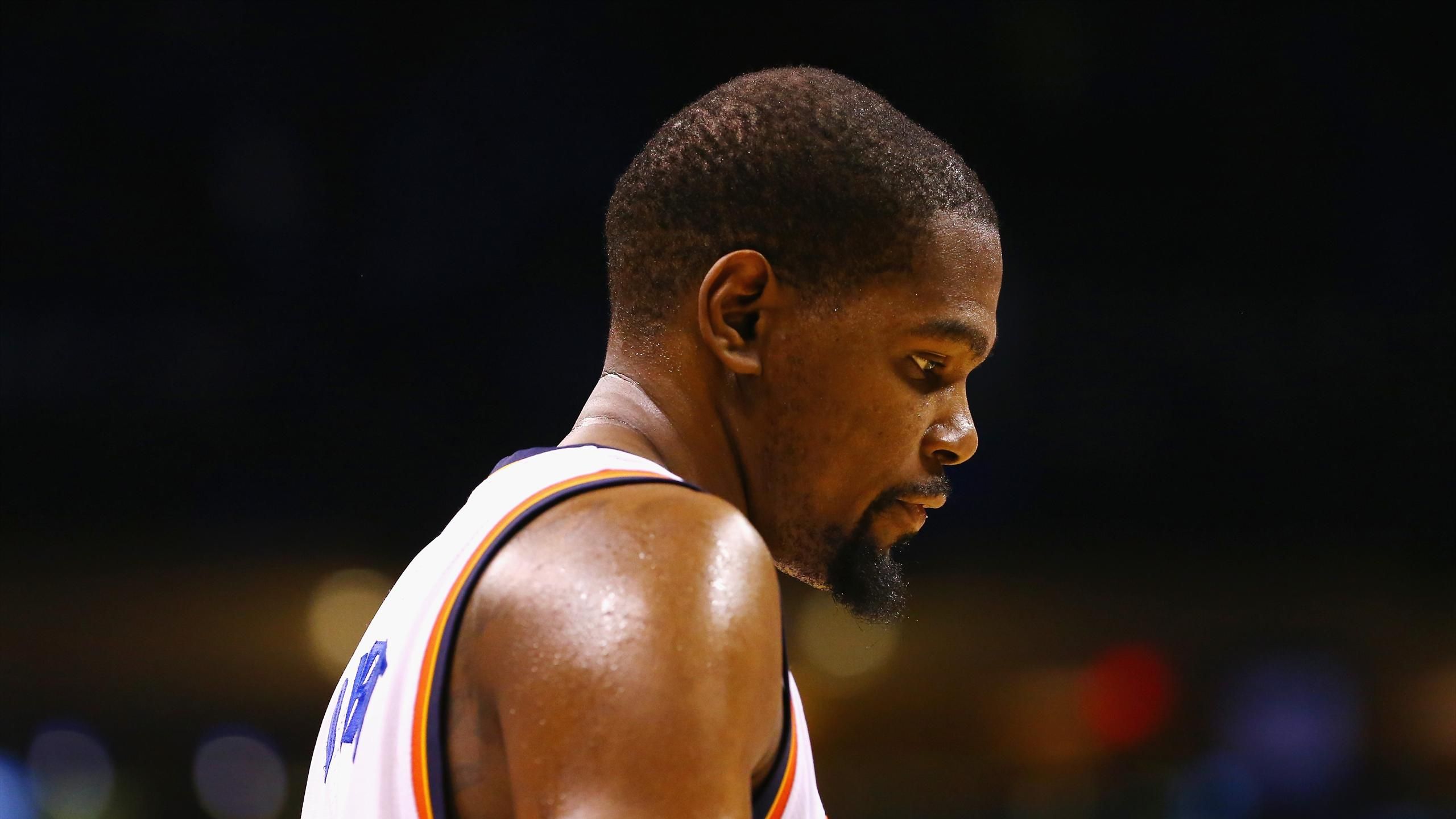 其一是中场 其一是中场