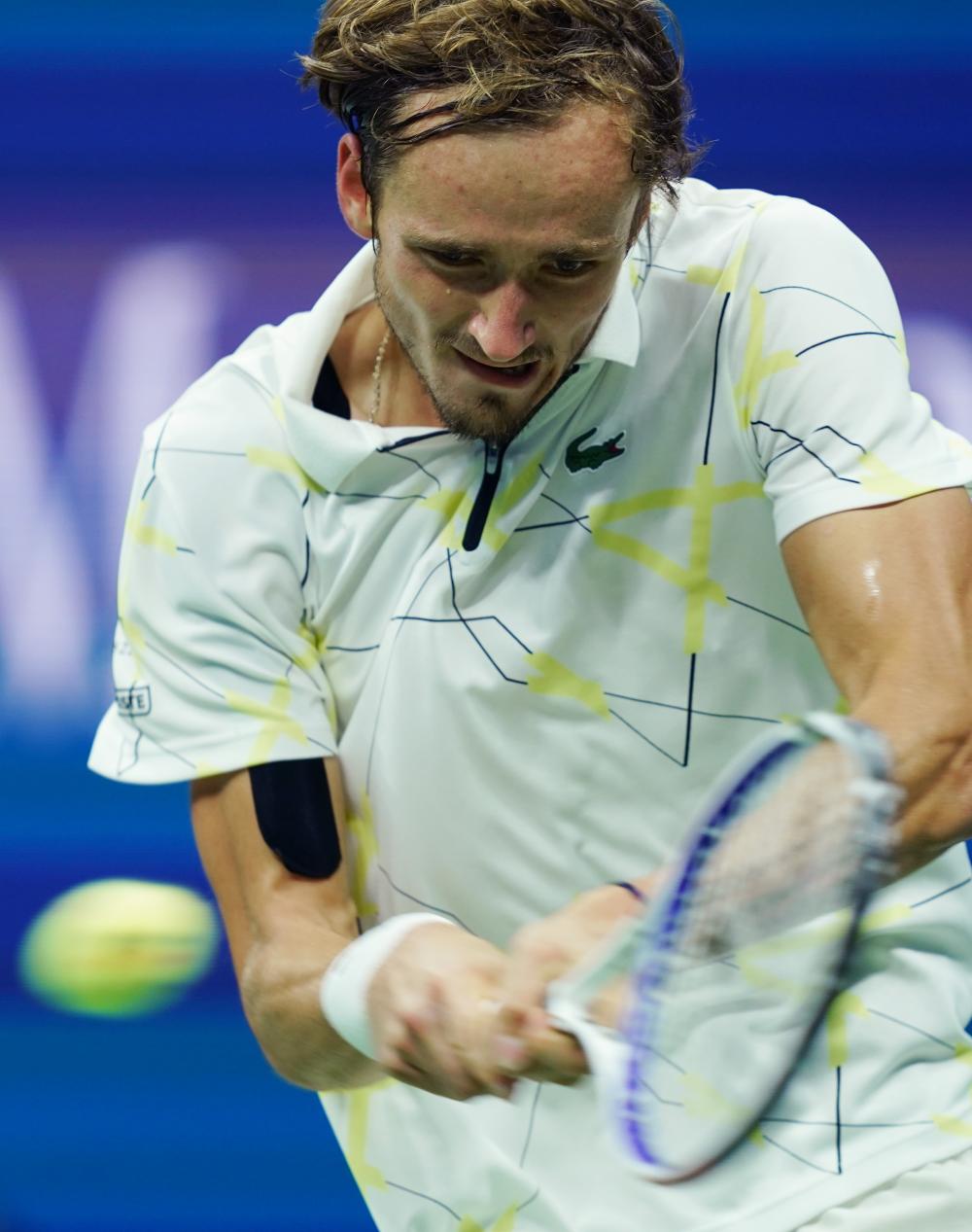 主力球员拉 主力球员拉