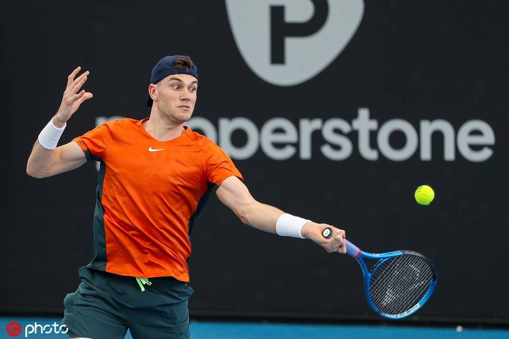 都蕴含风险 都蕴含风险